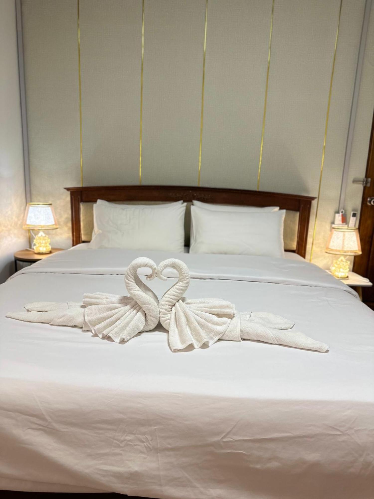 Service Apartment ห้อง102 ใจกลางเมืองใกล้แหล่งท่องเที่ยว Lampang Kültér fotó